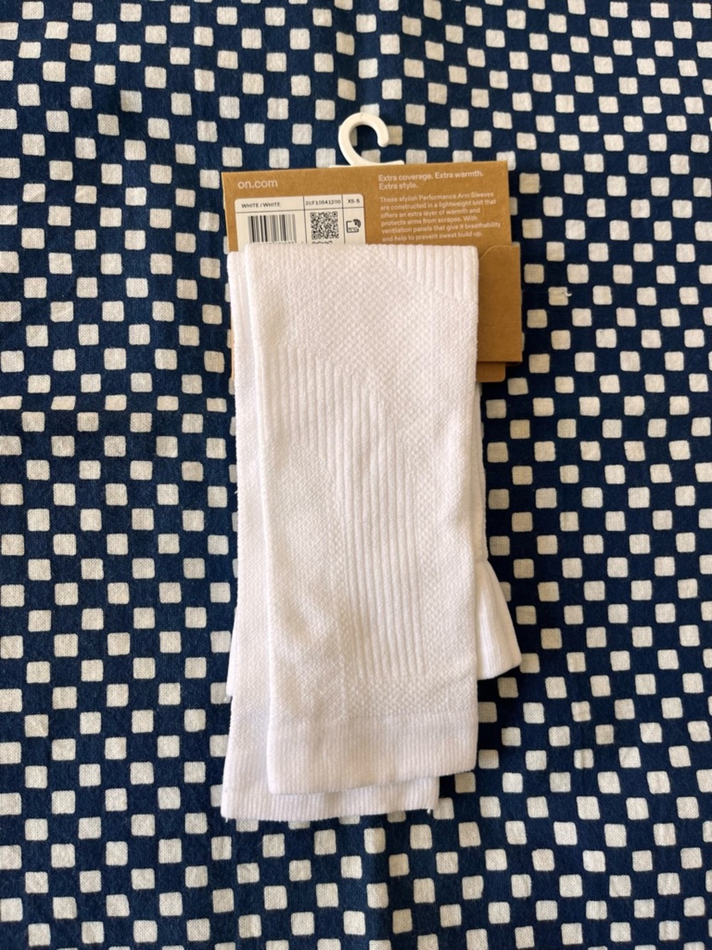NWT son running performance arm sleeves XS-S white - Picture 6 of 7